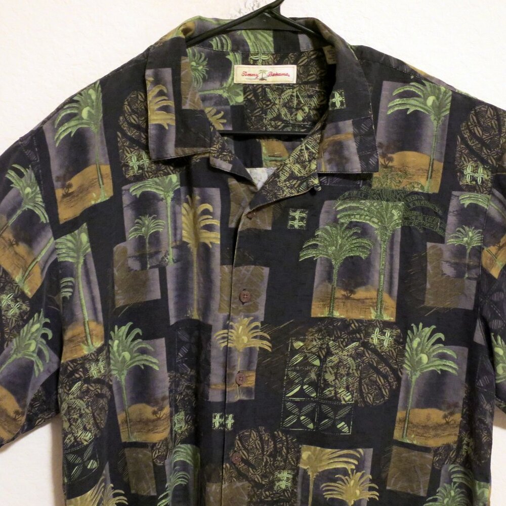 Tommy Bahama Shirt Mens XL Short Sleeve Button Silk Black Palm Trees Hawaiian